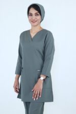 اسکراب پزشکی زنانه مدل الگانت رنگ گرافیت