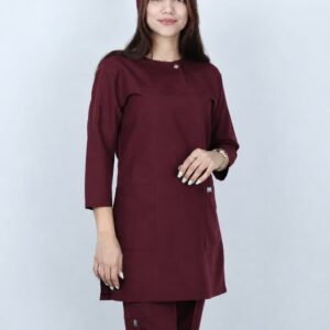 اسکراب پزشکی زنانه مدل الیت رنگ زرشکی - نمای کلی محصول