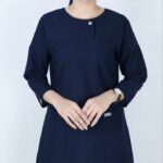 اسکراب پزشکی زنانه مدل الیت رنگ سرمه‌ای (بدون شلوار) - نمای کلی محصول