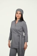 اسکراب پزشکی زنانه مدل لیا برند فاحا رنگ طوسی نمای کامل